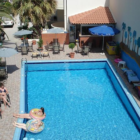 Akatos Hotel Agia Marina Dış mekan fotoğraf