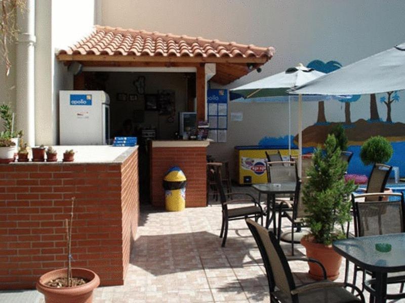 Akatos Hotel Agia Marina Dış mekan fotoğraf