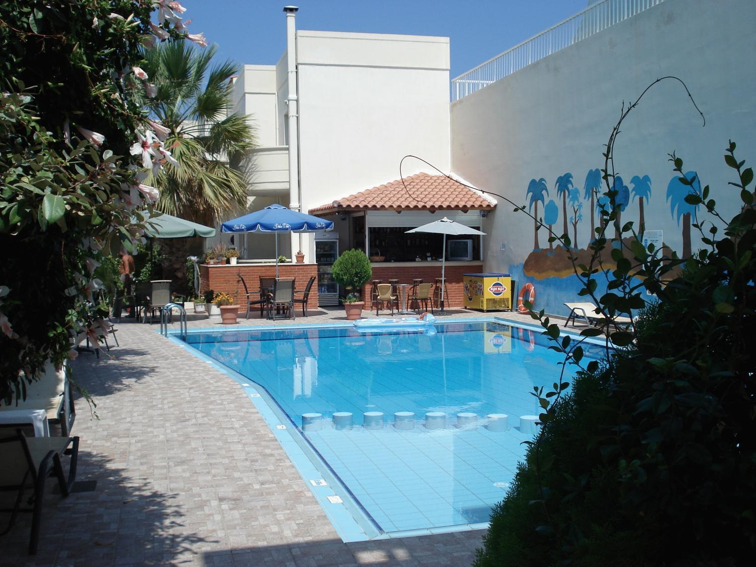 Akatos Hotel Agia Marina Dış mekan fotoğraf
