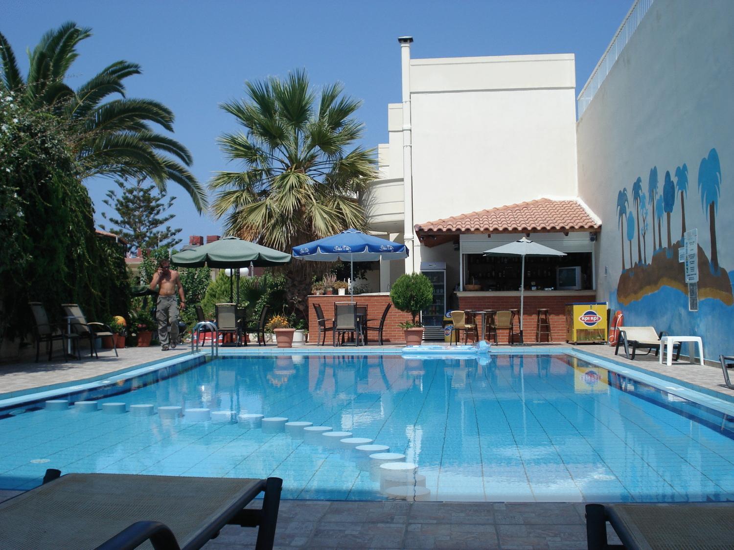 Akatos Hotel Agia Marina Dış mekan fotoğraf