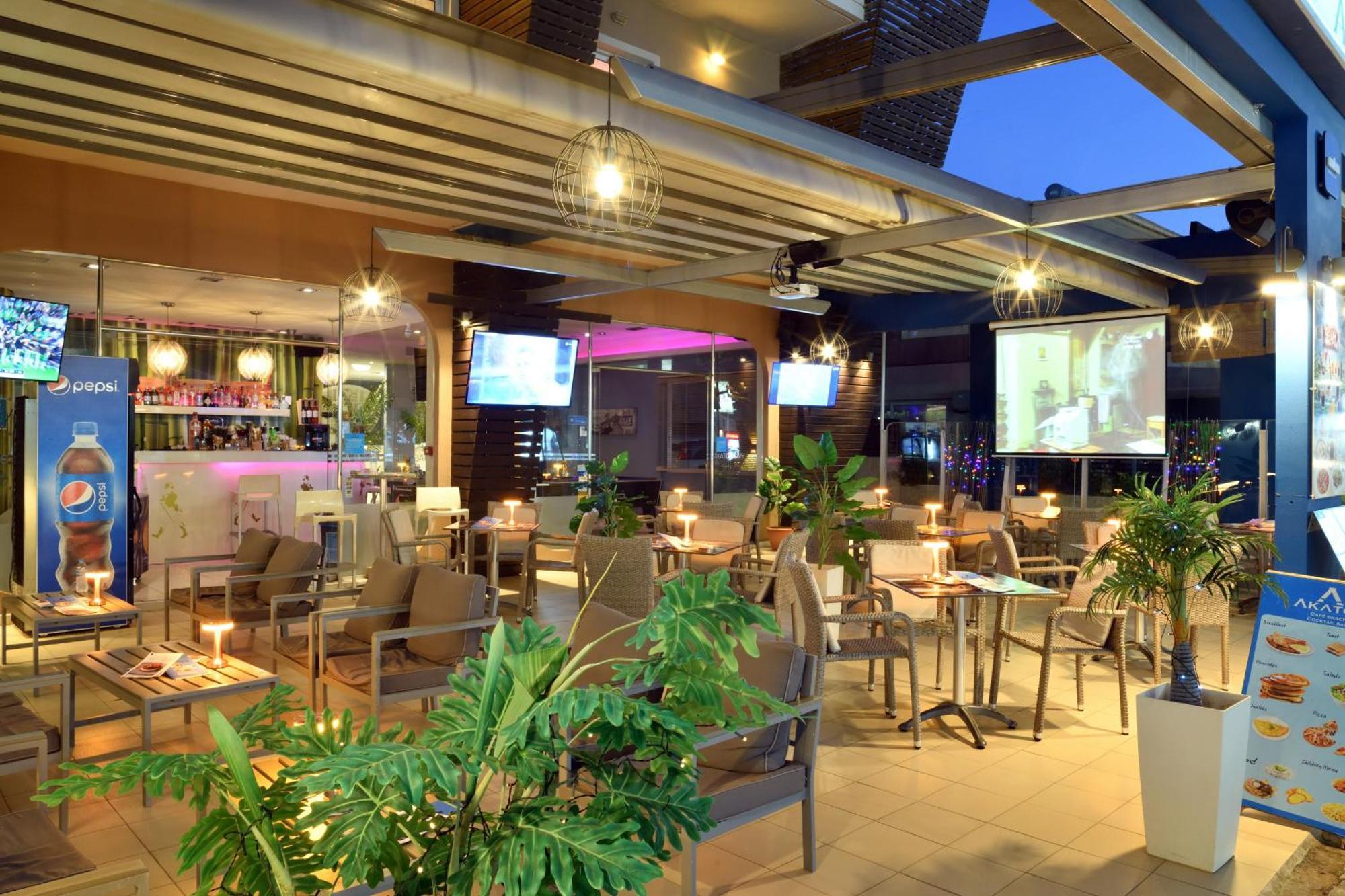 Akatos Hotel Agia Marina Dış mekan fotoğraf