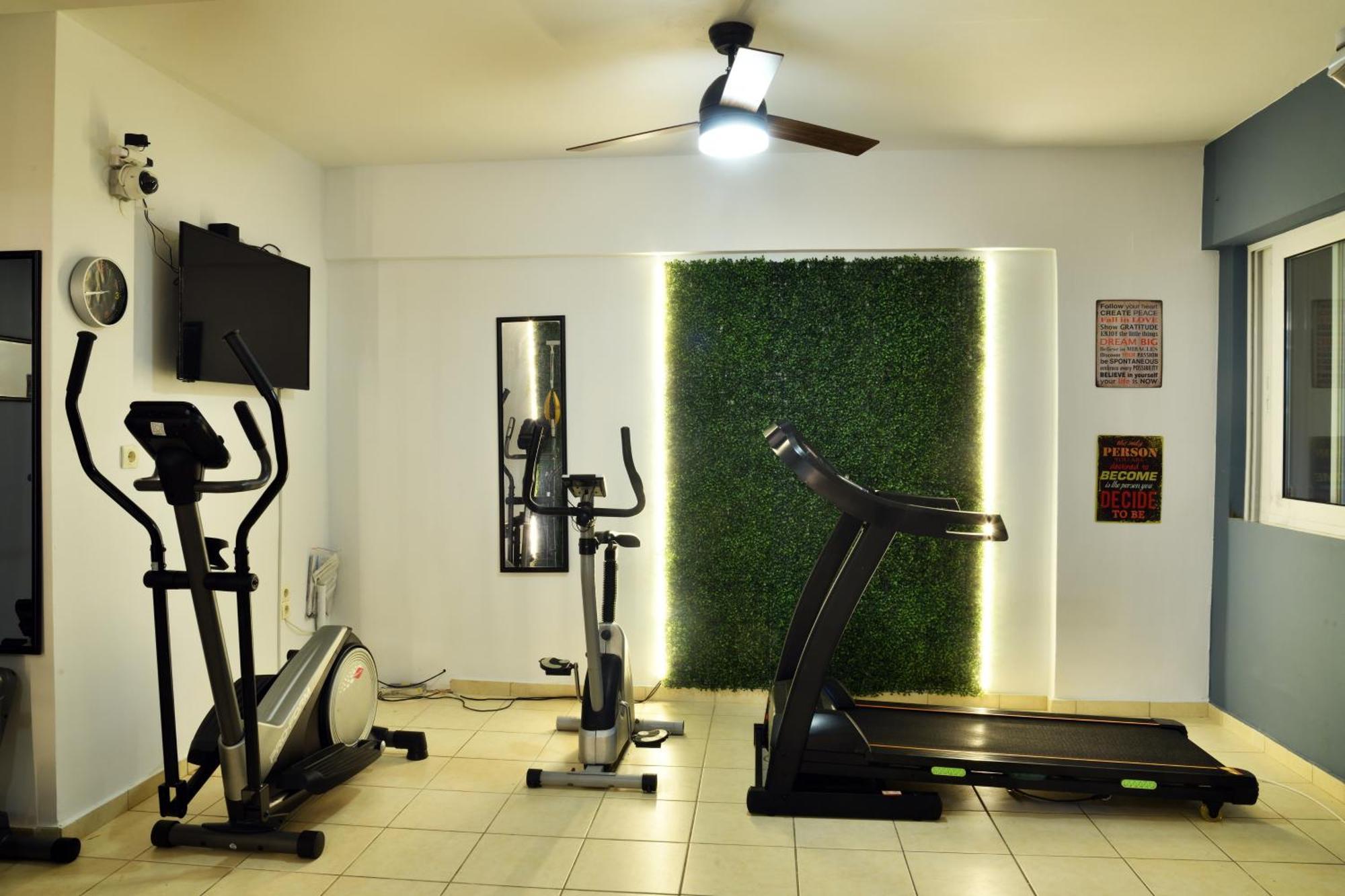Akatos Hotel Agia Marina Dış mekan fotoğraf