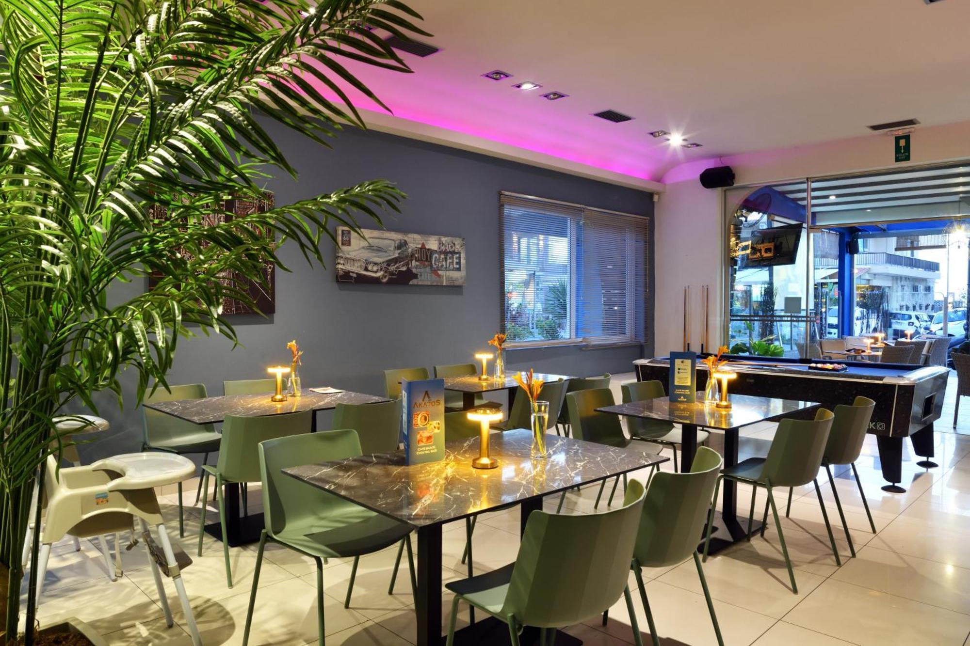 Akatos Hotel Agia Marina Dış mekan fotoğraf